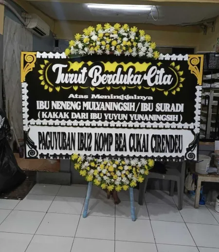 Papan Bunga Duka Sanankerto Turen